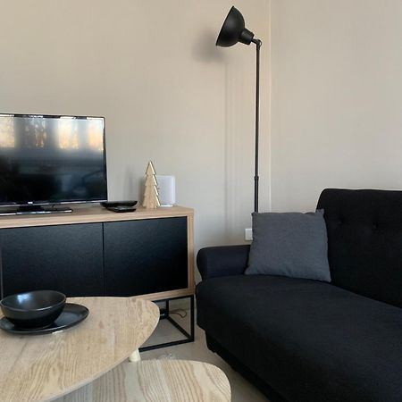 Studio Apartman Park Galerija Apartment Осиек Екстериор снимка